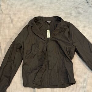 Madewell women’s fitted black blouse
